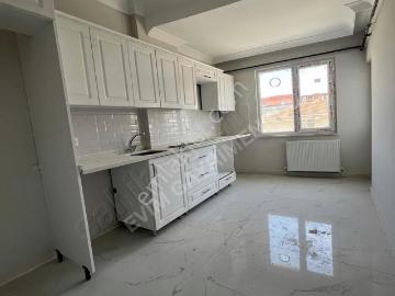 İstasyon Mah. Emniyet Merkezi Karşısında 2+1 120m2 Satılık Daire