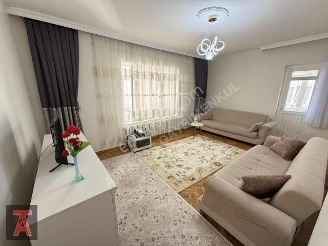 İstasyon Mahallesi Kaymakamlık Yanında Full Eşyalı 2+1