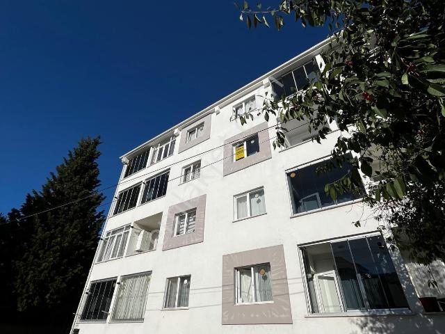 İstasyon Mahallesinde Millet Bahçesi Dibinde 1+1 Satılık Daire
