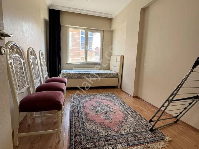 İstasyon Mahallesinde 1+0 Kiralık Daire