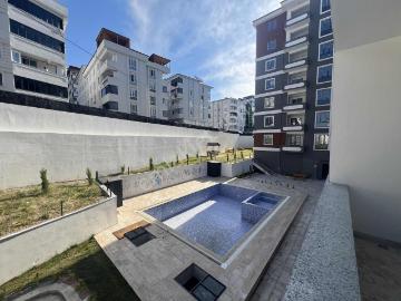 İstasyon Merkezde Havuzlu Kapalı Otopark Site İçi 3+1 Daire