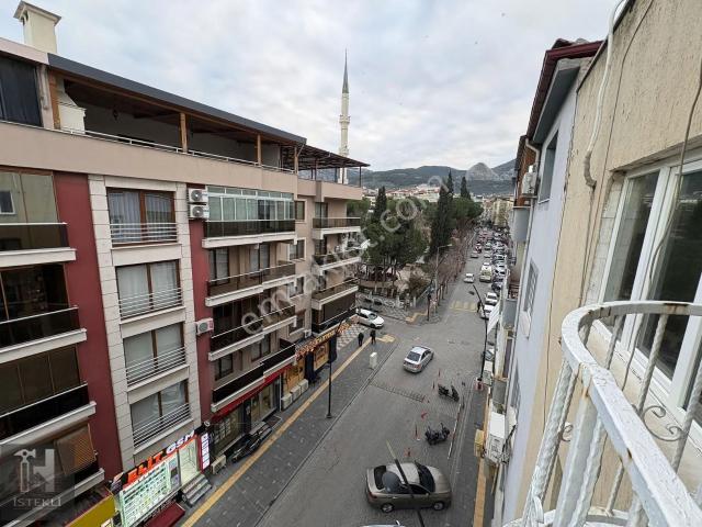 İstekli Emlak'tan 13 Eylül Parkı Civarı Satılık 2+1 Daire