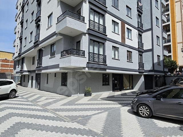 İSTİKLAL MAH.ÇARŞI METRO 4.DK.BUTİK SİTE 2+179 M2 SIFIR İSKANLI DAİRE