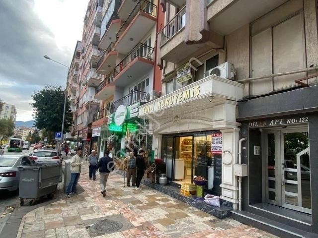 İstiklal Caddesi Üzerinde Fırsat Satılık Dükkan