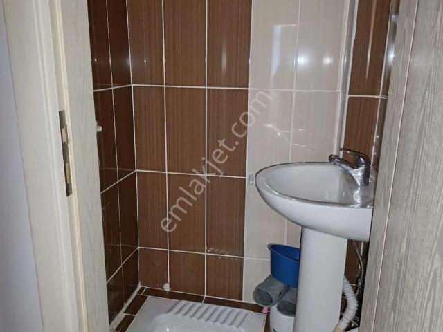 İstiklal Caddesi Üzerinde Sahibinden Eşyalı 2+1