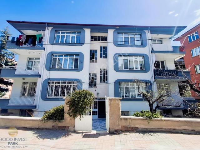 İstiklal Mah. Kiralık 3+1 Daire Güney Batı Cephe Ara Kat