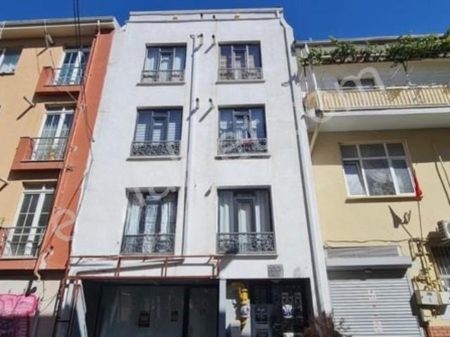 İstiklal Mahallesinde Satılık 1+1 Eşyalı Apart Daire