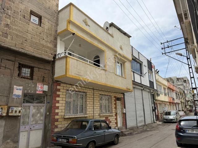 İstiklal Mahallesinde 2 Katlı Çok Hesaplı 2+1 Müstakil Ev