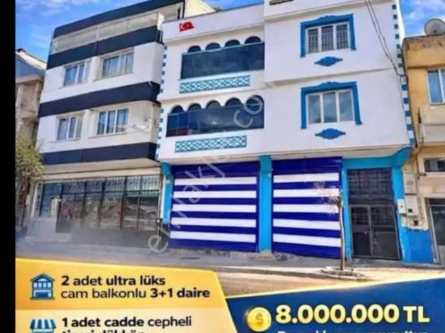 İstiklal'de Cadde Üzeri Ful Bakımlı 3 Katlı Müstakil Bina
