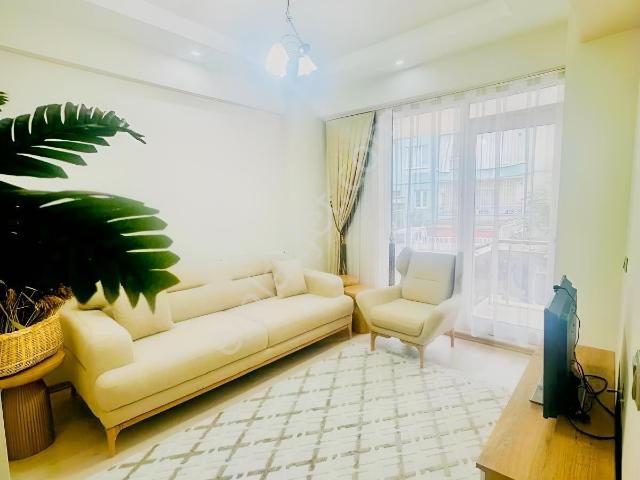 İstiklalde Kiralık 1+1 Eşyalı Apart