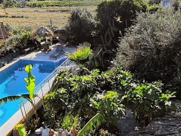 İSA BEY CAMİ ÖNÜNDE SATILIK BUTİK OTEL
