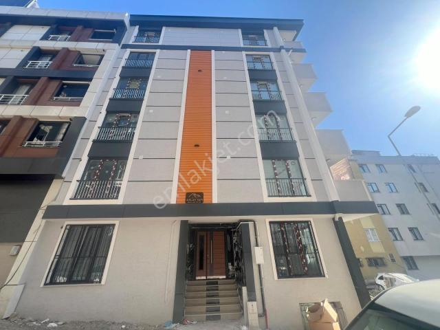 İsa Gayrimenkulden Bilali Habeş Cami Yakını Sıfır 2+1 Ara Kat