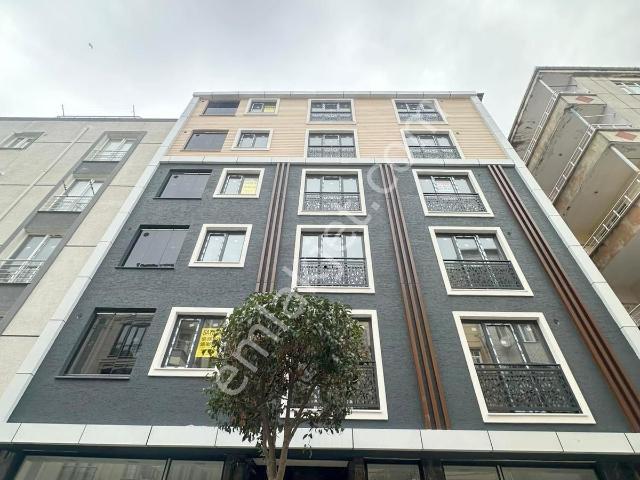 İsa Gayrimenkulden Sıfır 1+1 Amerikan Mutfak 5.kat Daire