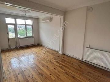 İsa Kavak Gayrimenkul’den Kiralık 2+1 Daire – Selçuklu/ihsaniye