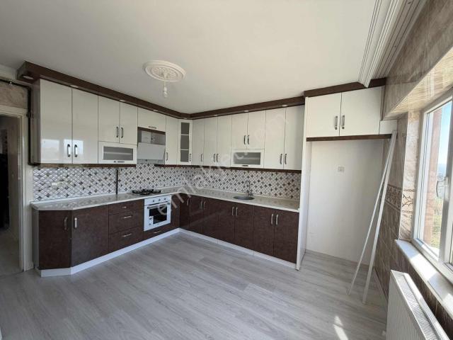 İsabeyli Mahallesinde Kiralık 3+1 Doğalgazlı Daire