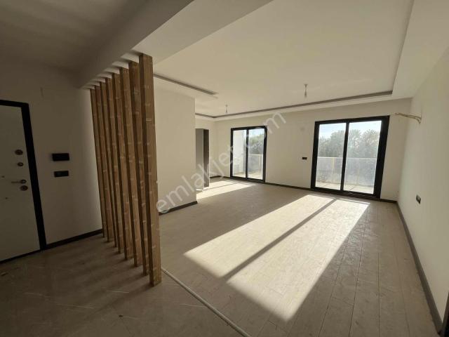 İsabeyli'de Cadde Manzaralı | Sıfır | 3+1 | 150 M² |