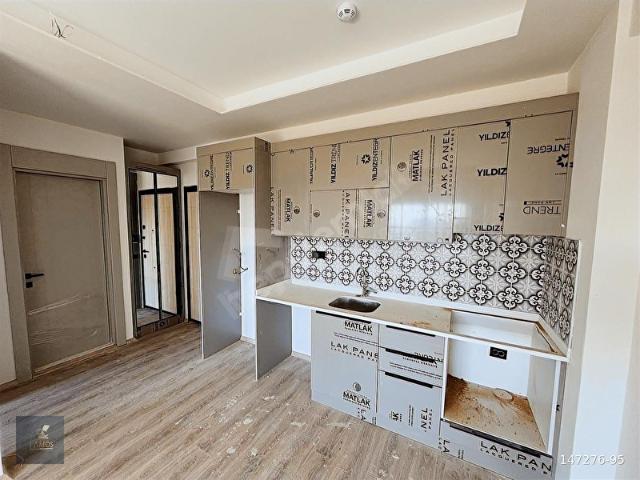 İSKANI ALINMIŞ ARA KAT 1+1 HAVUZLU DENİZ MANZARALI LÜKS DAİRE