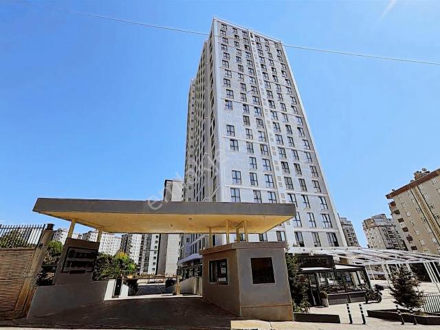 İskanlı Kartal Grand Tower Aile Sitesinde Kapalı&açık Havuzlu