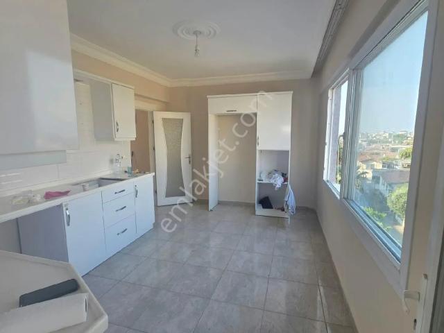 İskenderun Meydan Mahallesi’nde Site İçerisinde 3+1 Kiralık Daire!