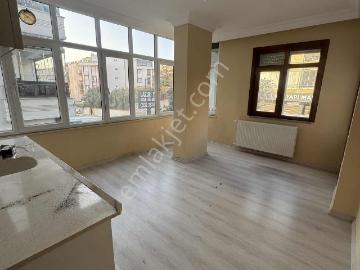 İskele Merkez Yalı Üstü 2+1 Kiralık Ferah Daire