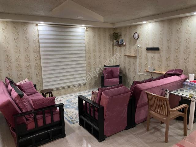 İskele Cad Eşyalı 1+1 Daire