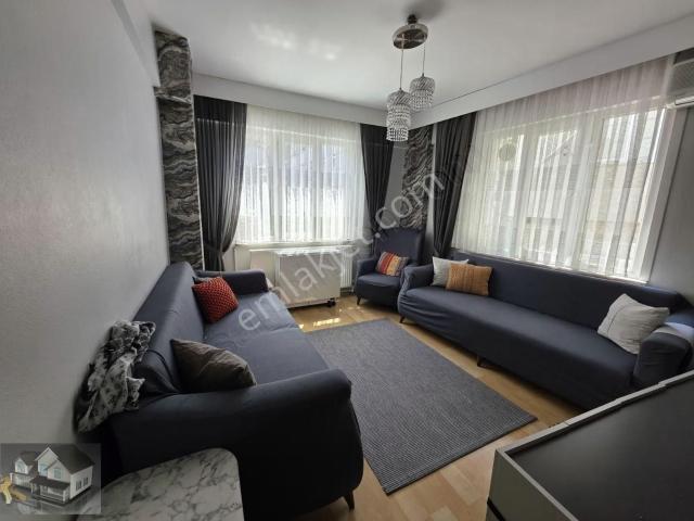 İslambey Caddesi Üzerinde 2.kat 2+1 Satılık Masrafsız Daire.