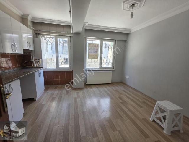 İslambey De Düz Konum Da Kiralık Yüksek Giriş Dairee