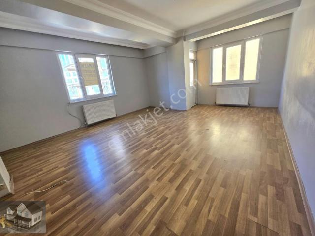 İslambeyde Kiralık 4+1 Dublex