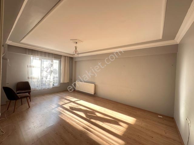 İslambey'de Merkezi Konumda 2+1 Ara Kat Kiralık Daire
