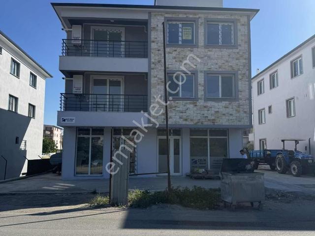 İslamsaray Mh. Ana Cadde Üzeri Sıfır Doğalgazlı 2+1 Daire