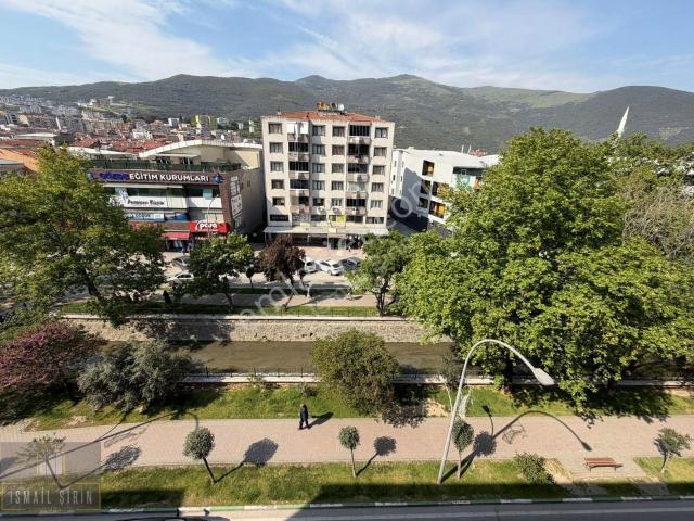 İsmail Şirinden Hamidiye Mah Dereboyunda Cadde Üzeri 3+1 Daire