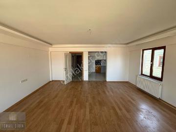 İsmail Şirinden Umurbey'de Bakımlı 4+1 Dublex Daire
