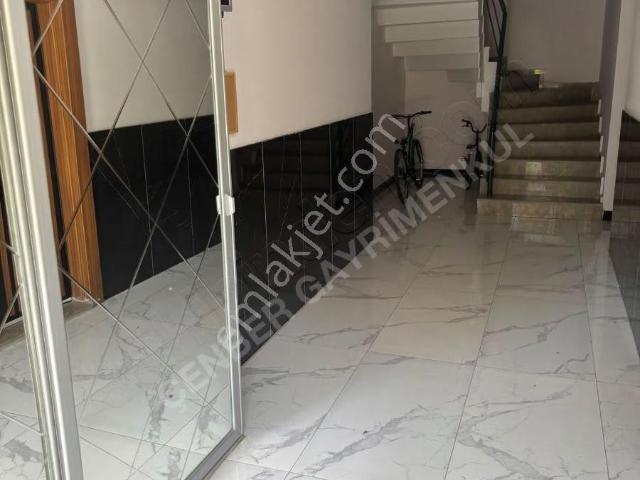 İsmet İnönüde Kiralık 2+1
