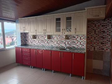 İsmetpaşa Mahallesi 117 Sokak'ta Deniz Manzaralı 3+1 Daire