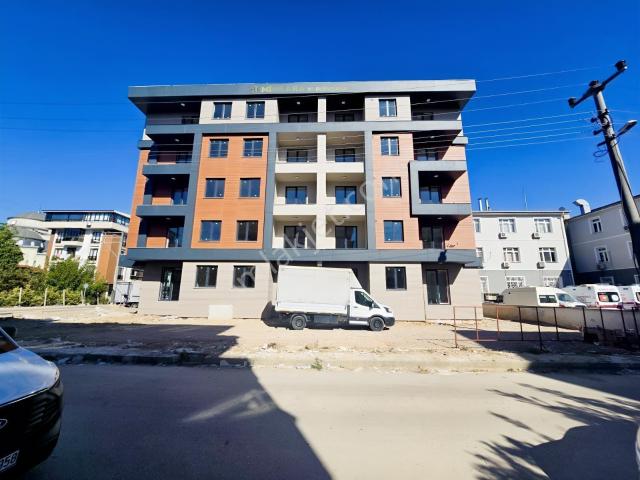 İsmetpaşada Adliyeve İzmit Yoluna Yakın Premium 2+1 Lüks Daire