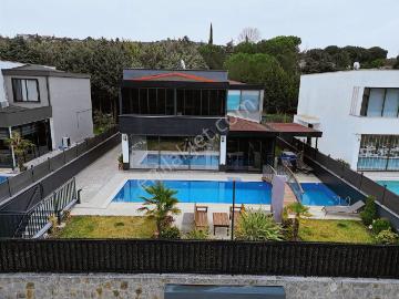 İsminar Gayrimenkulden Bademli Aşiyan Da Lüks Satılık Villa