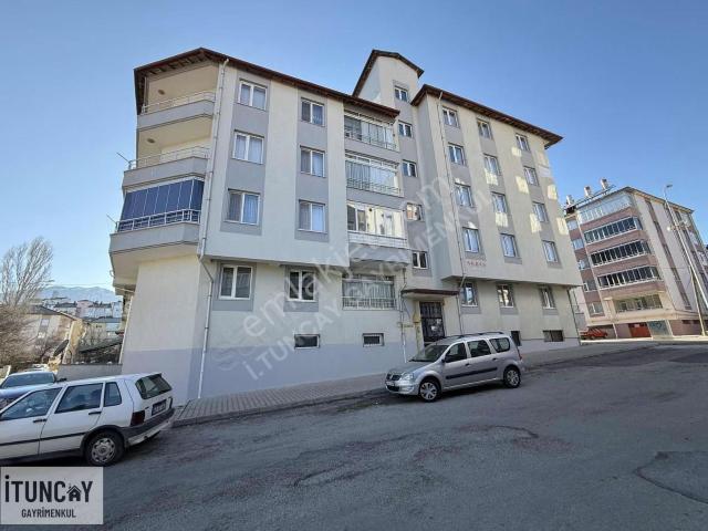 İtuncay Dan Kızılcalar Camisi Civarı Satılık 3+1 Daire