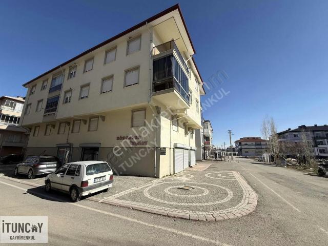 İtuncay Dan Satılık Garajlı 3+1 Daire
