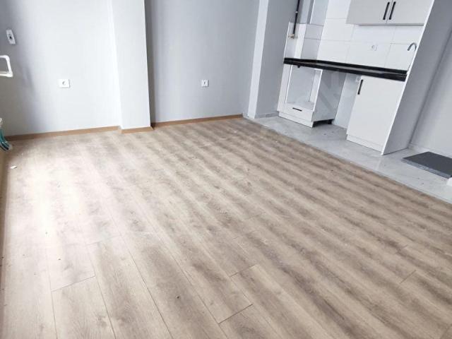 İŞTE FIRSAT ! YENİ MAH SIFR SATILIK DAİRE 1+1 ARA KAT