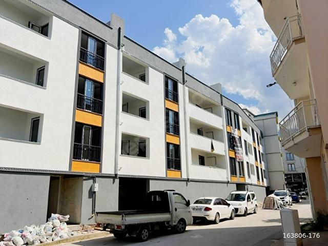 İVA'DAN KESTEL'DE METRONUN DİBİNDE 6+1 SATILIK SIFIR DUBLEKS