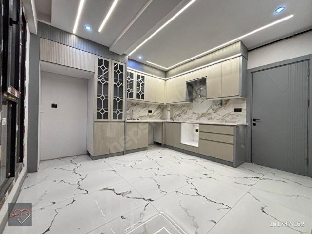 İYİKİ'DEN ŞEMİKLER'DE K.OTOPARKLI HER KAT TEK DAİRE LÜX 2+1 DAİRELER