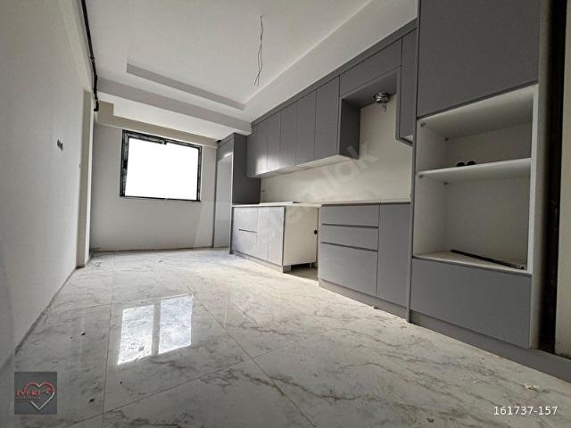 İYİKİ'DEN ŞEMİKLERDE YEŞİL ALAN CEPHELİ ÖNÜ AÇIK 2+1 DAİRELER