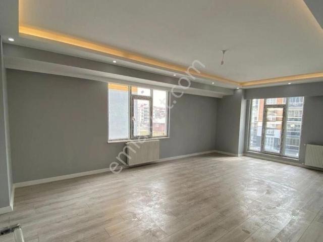 İzzet Baysal Mah. Bireysel Otoparklı Satılık Lüx 3+1 Daire