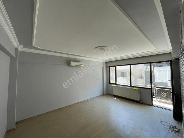 İzbana 5dk 3+1 130m2 D.gazlı Arakat Merkezi Konum