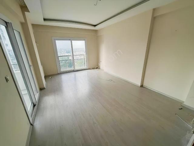 İz'den Bulvar Üzeri 3+1 Cazip Daire