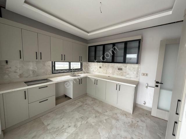 İz'den Esentepe'de Güvenlikli Site İçi 3+1 Kapalı M. Daire
