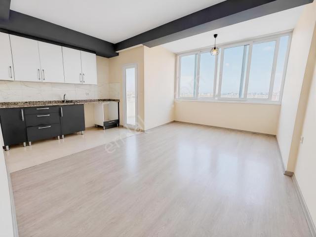 İz'den Site İçi Full Cephe 2+1 Çok Cazip!