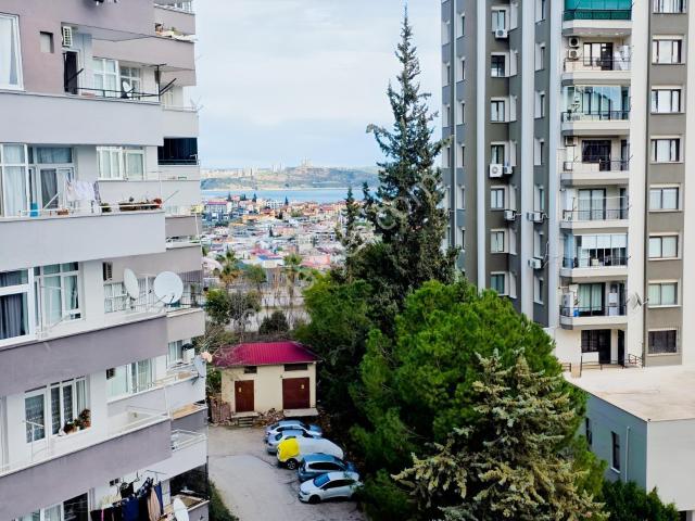 İz'den Süleyman Demirelde Göl Manzaralı