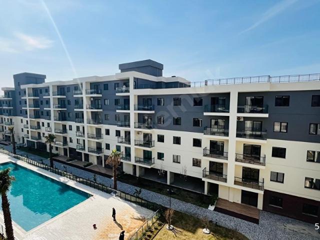 İzka Park Yaşam Atlantis Havuz Peysaj Cephe Kiralık 2+1