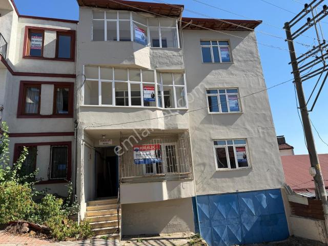 İzmıt Merkezde Kıralık 2+1 Daıre